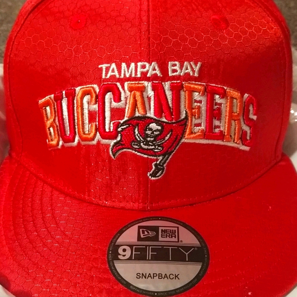 Snapback new era brand hat